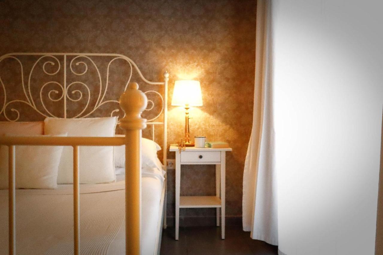 Guest House Camilla Alghero Buitenkant foto